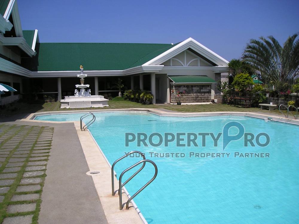 Manville Royale Lot only photo 3