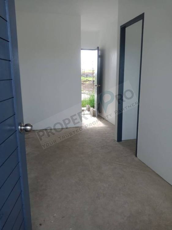 South Spring Rowhouse photo 2
