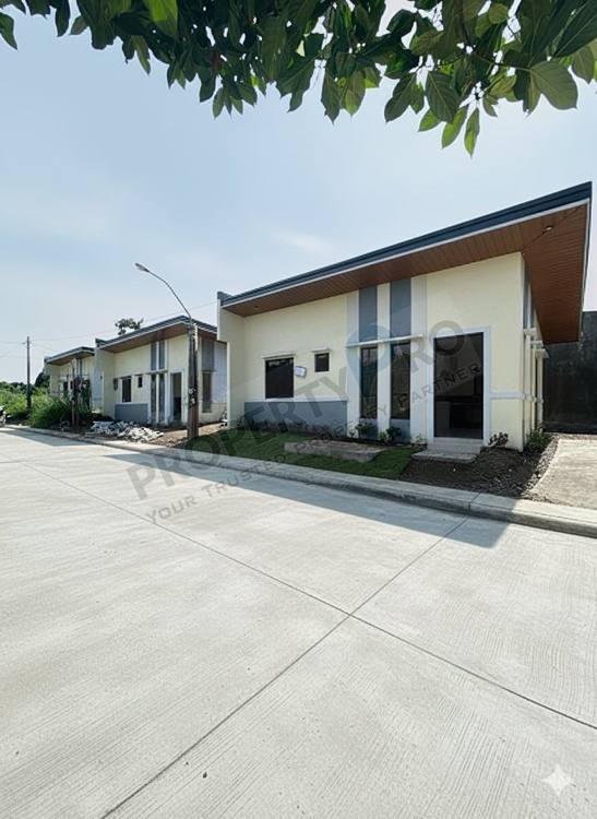 Suburbia Homes at Residencia Royale Abby photo 1