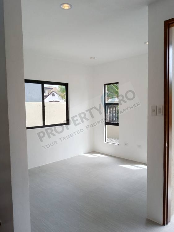 Villa Angela Block 22 Lot 13 photo 2