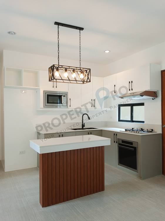 Villa Angela Block 22 Lot 13 photo 3
