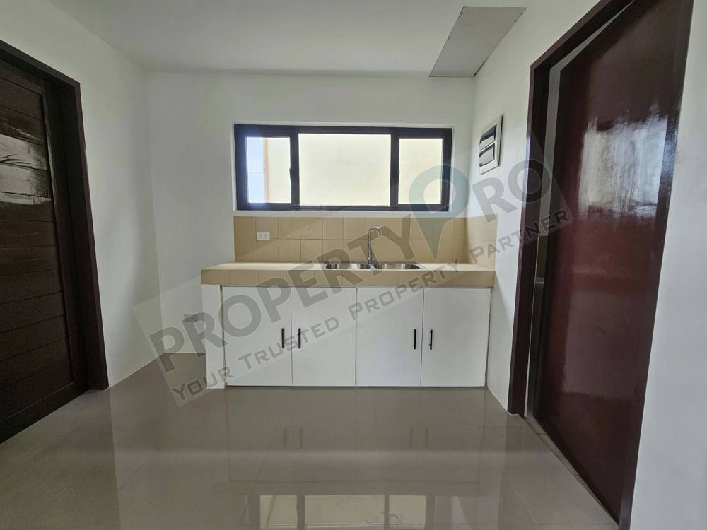 Vista Alegre Homes Two storey duplex photo 3